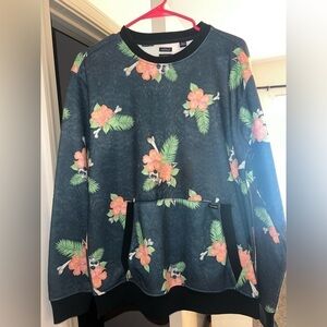 Skull and Floral Long sleeve sweatshirt